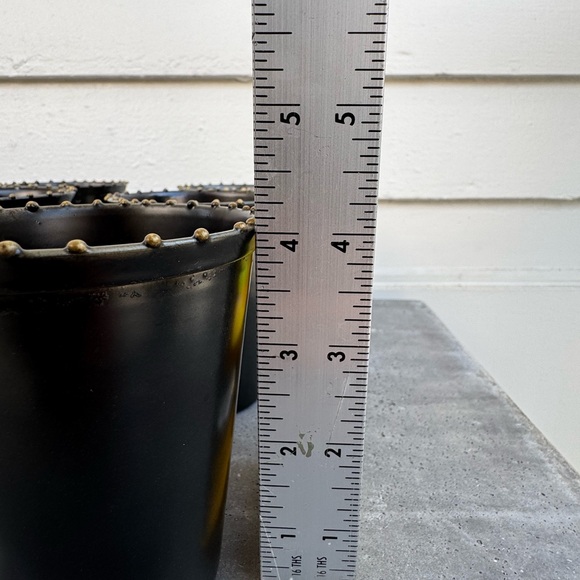 Elegant Dark Metal Vases set of 6 - Picture 5 of 6